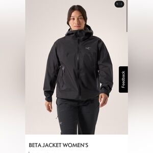 Mint condition Arcteryx Beta Jacket Women's Black Waterproof Windproof